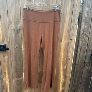 Lululemon Groove Super-High-Rise Flared Pant *Nulu Roasted Brown Size 14